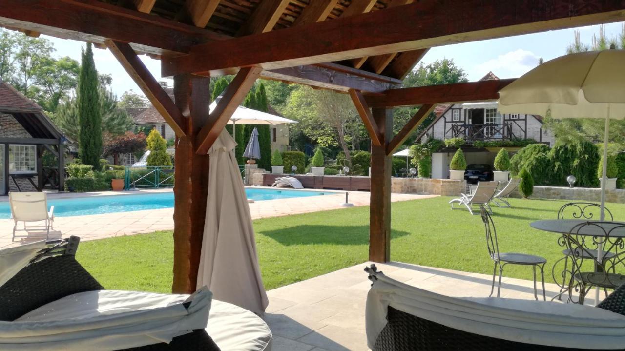 Bed and Breakfast Moulin Du Soustre Cavagnac Exterior foto